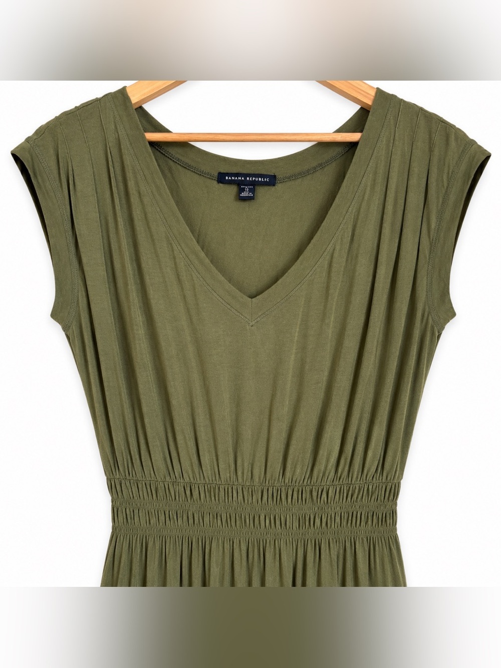 Banana Republic Women’s Olive Green V-Neck Smocked Waist Dress, Size Small - Picture 4 of 9